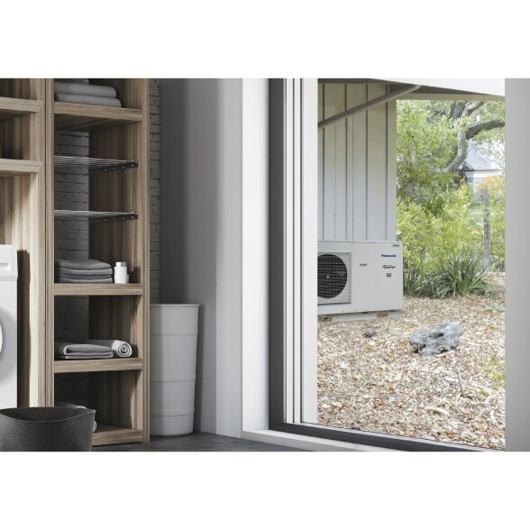 Šilumos siurblys oras-vanduo Panasonic Aquarea monoblokas J kartos 5 kW, WH-MDC05J3E5 1 Šilumos siurblys oras-vanduo Panasonic Aquarea monoblokas J kartos 5 kW, WH-MDC05J3E5 1